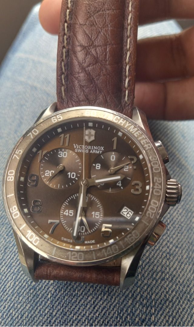 Luxury Victorinox Swiss Army Chrono Classic Brown Leather Strap Watch