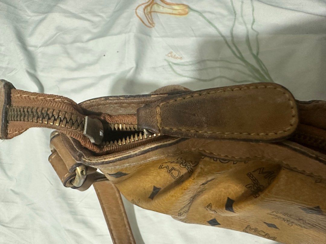 MCM Baguette Bag (Category: Luxury Bags & Wallets) located in Manila. Submitted by quaranthings (Listing ID 1326255115, Image 2). Description: with flaws (check photo) .