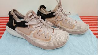 (Category: ) located in . Submitted by easternthriftingph (Listing ID 1326293824, Image 1). Description: .
