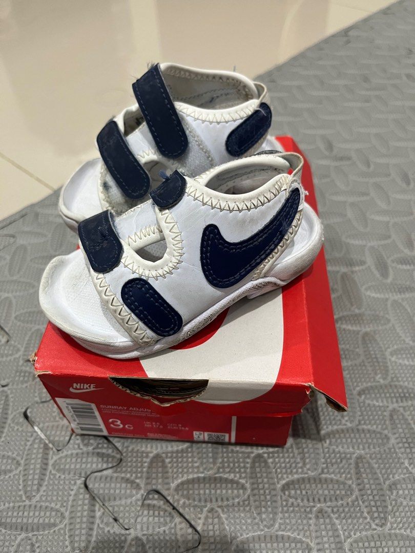 nike sandals 3c