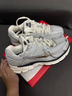 (Category: ) located in . Submitted by taebyyy (Listing ID 1326248700, Image 1). Description: .