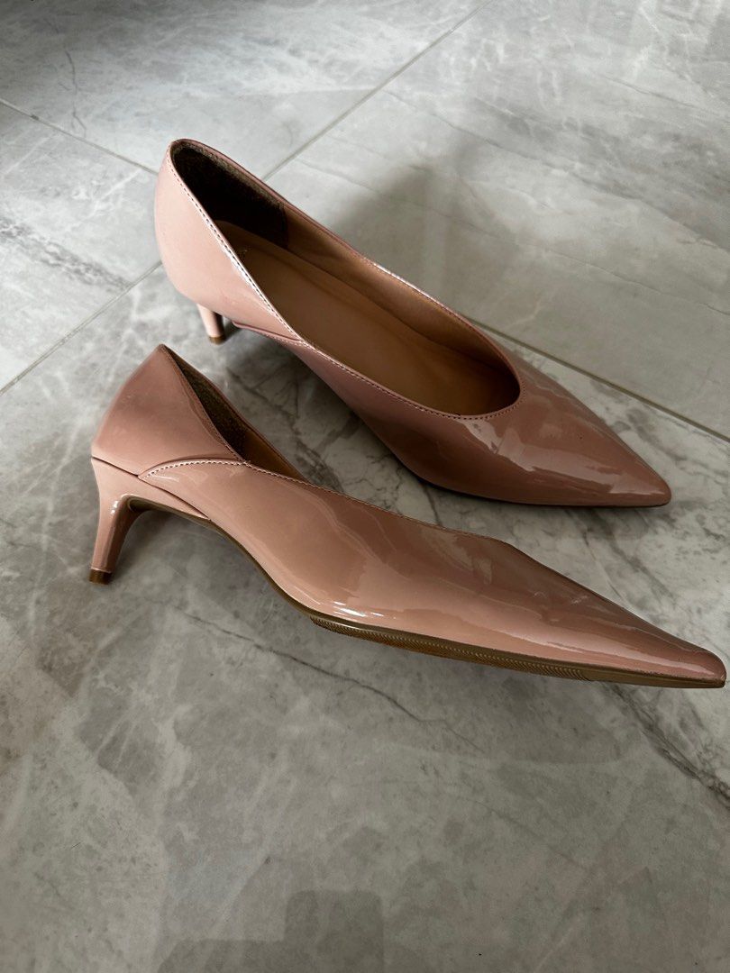 M&s nude shoes top