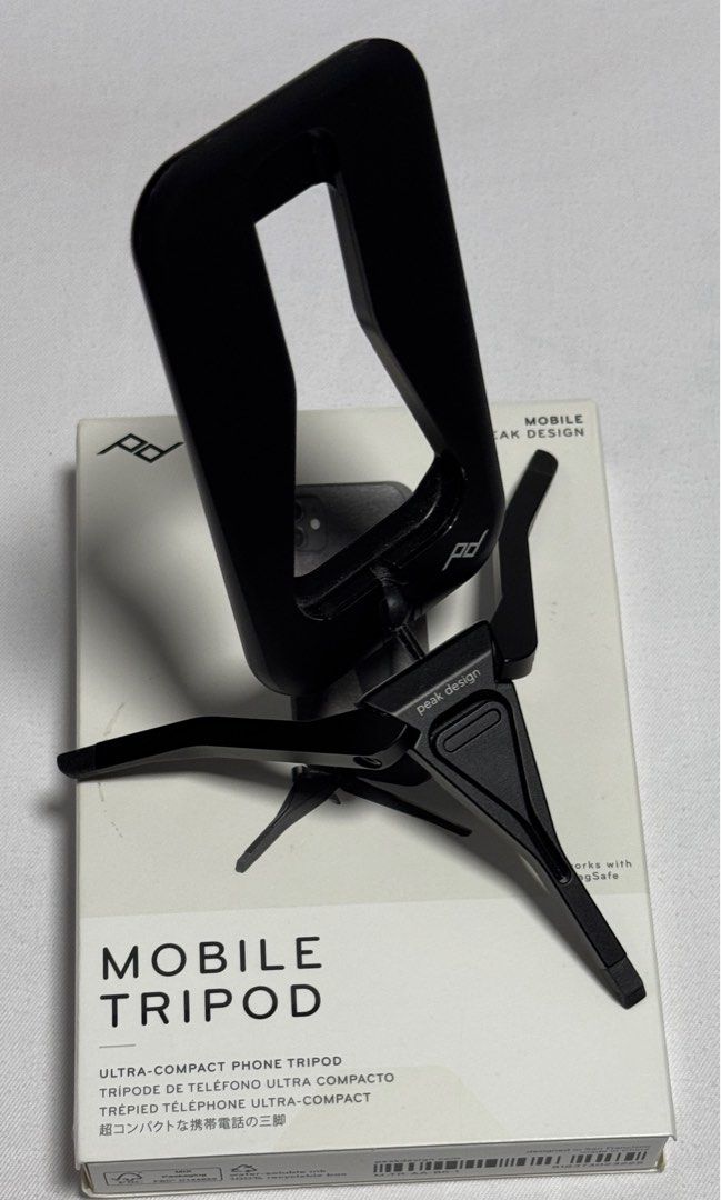 Peak Design Mobile Tripod Magsafe (Category: Other Mobile & Gadget Accessories) located in Antipolo. Submitted by iwitchking (Listing ID 1326255560, Image 3). Description: Lifetime Warranty for any issues through Peak Design Website.