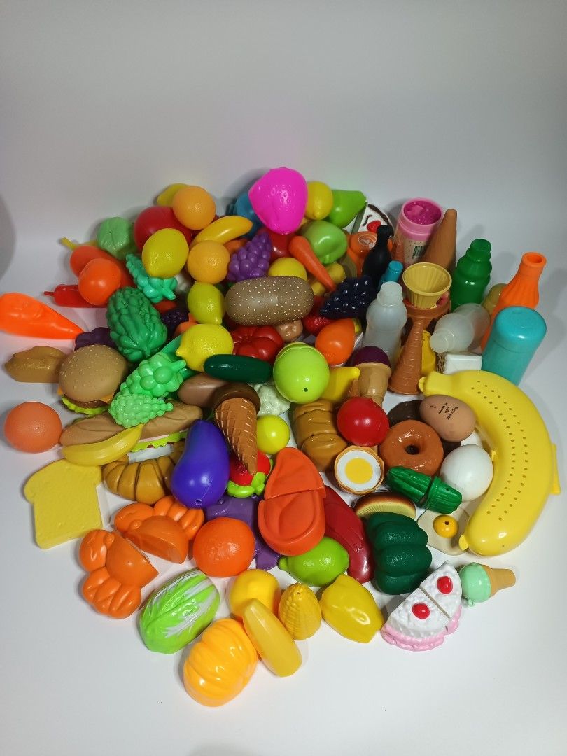 Preloved Cooking Toys LoT CODorangeapp (Category: Kids Toys) located in Cauayan City . Submitted by prelovedcollectionsugs (Listing ID 1326309326, Image 2). Description: please search "reevalle" on orangeAp to see my page.