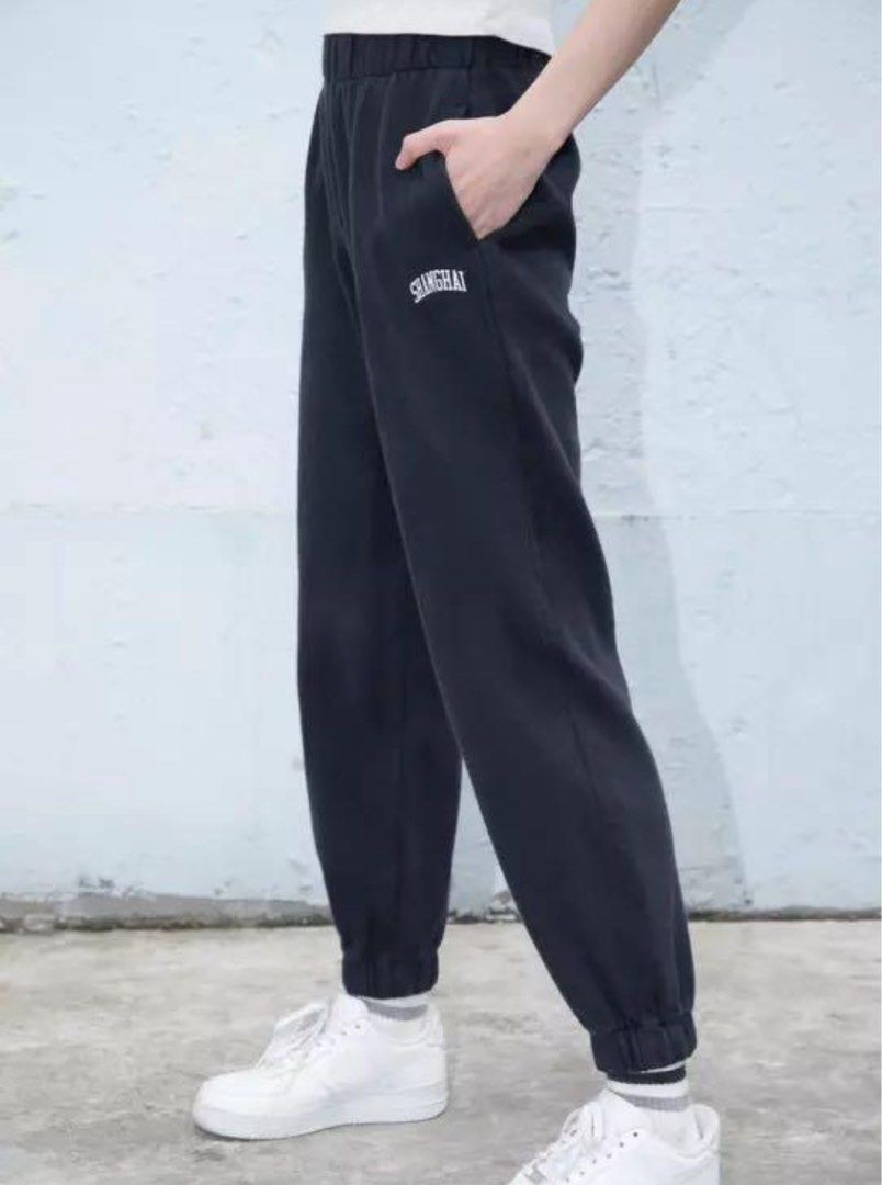 Authentic Brandy Melville Rosa Shanghai Black Sweatpants Women s Fashion Bottoms Other Bottoms on Carousell