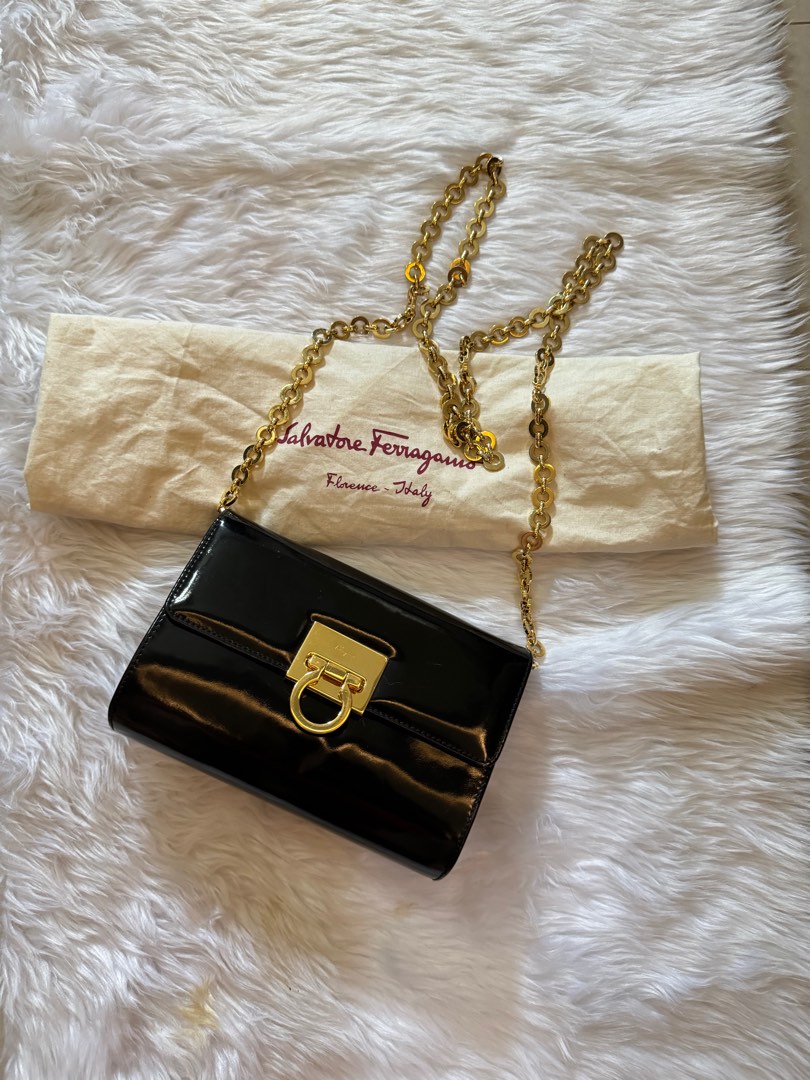 Salvatore ferragamo woc hotsell