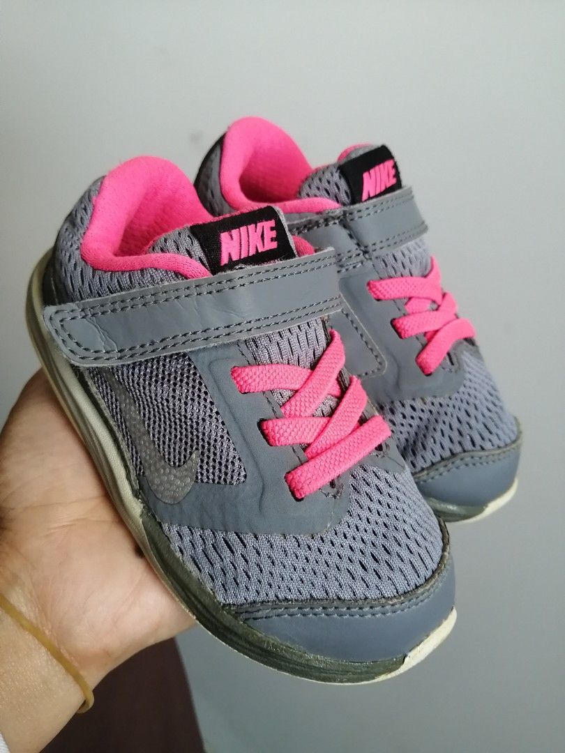 Sepatu baby nike Bayi Anak Mainan Baby Walker di Carousell