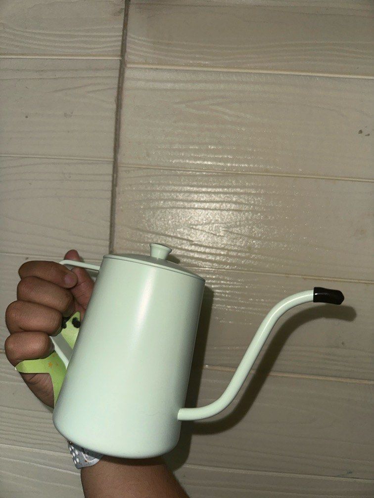 Starbucks Pour Over Kettle (Category: Coffee & Tea Tableware) located in Makati City. Submitted by express.clothing (Listing ID 1326272179, Image 3). Description: .