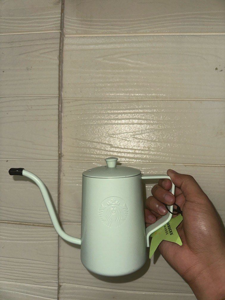 Starbucks Pour Over Kettle (Category: Coffee & Tea Tableware) located in Makati City. Submitted by express.clothing (Listing ID 1326272179, Image 1). Description: .