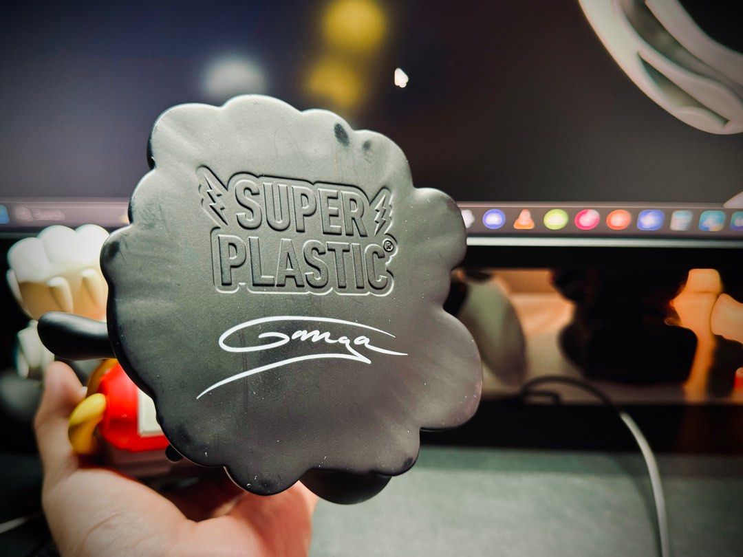 その他 superplastic dark matter by GANGA Press Release: SUPERPLASTIC LAUNCHES COSMIC COLLABORATION