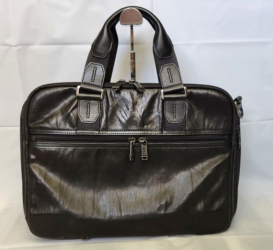 Tumi Alpha Bravo Albany Slim Commuter Brief Black Leather
