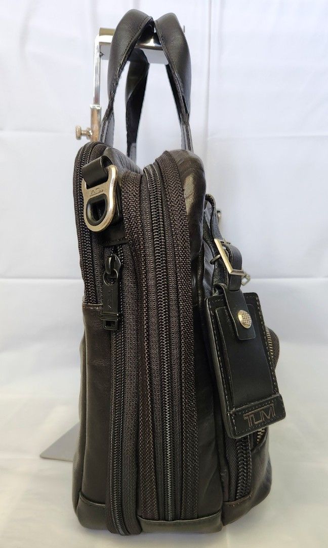 Tumi albany leather outlet