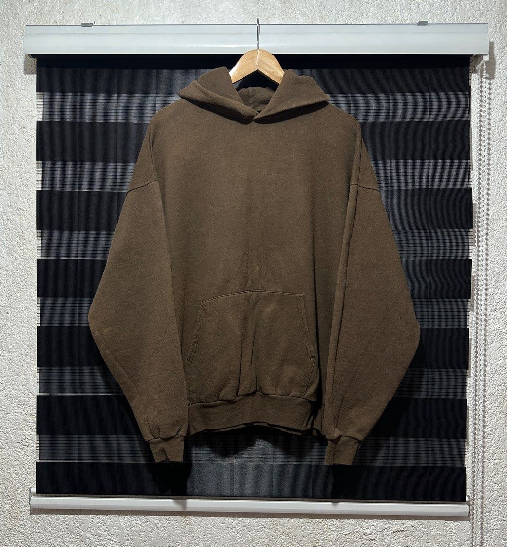 Vintage Hanes Choco Brown Hoodie Men s Fashion Tops Sets Hoodies on Carousell