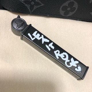 （分類：）位於 。 由 moon5545 提交（商品編號 1326298377，圖片 1）。簡介： 。