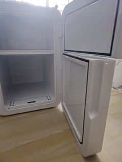 （分類：）位於 。 由 eunis_useless 提交（商品編號 1326367614，圖片 1）。簡介： 。