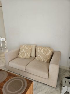 (Category: ) located in . Submitted by evelyang (Listing ID 1326398042, Image 1). Description: .
