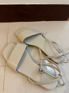 由 hanhens (刊登 ID 1326453378，圖片 1) 提交，位於 的 (類別：)，說明：。