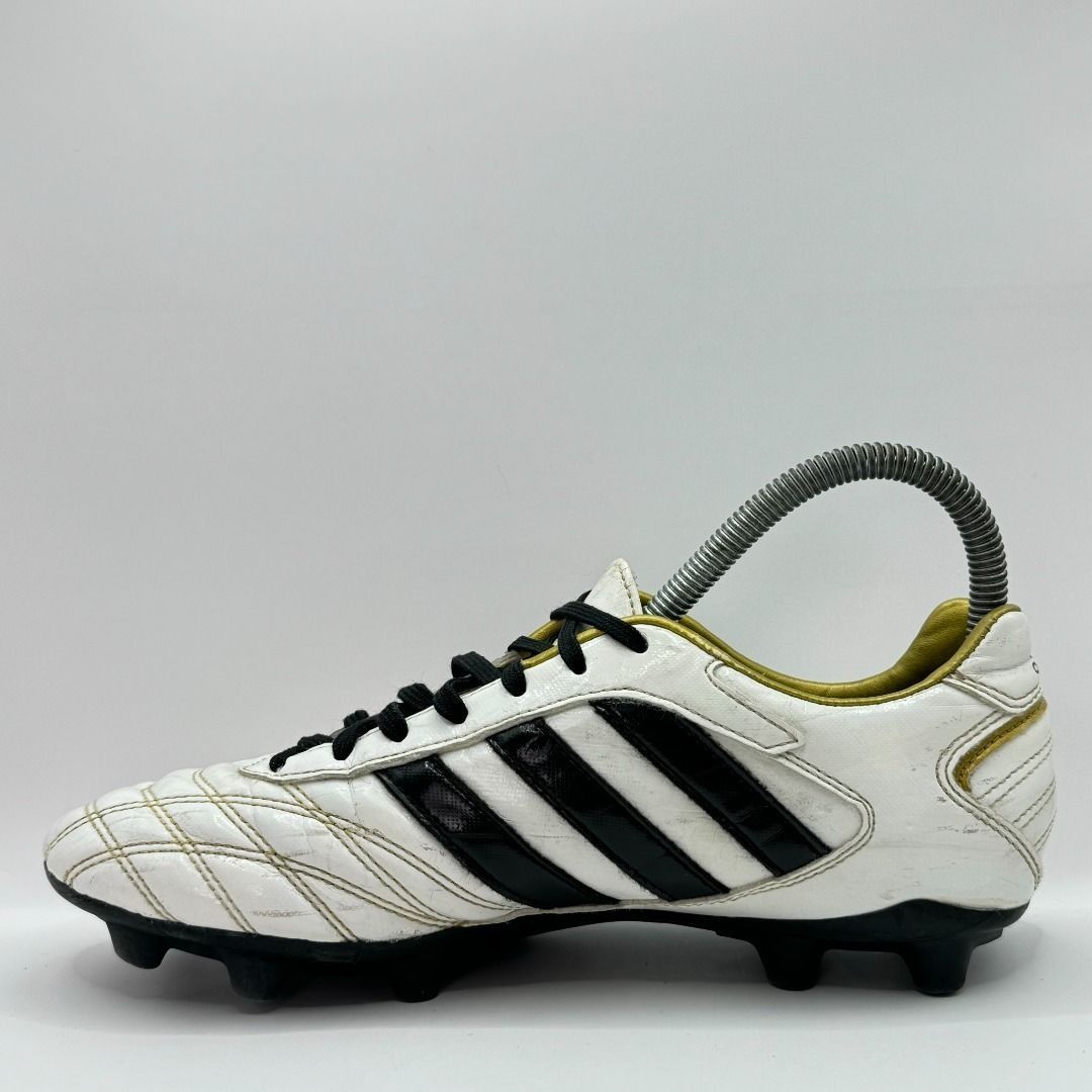 Adidas pathiqe x japan top