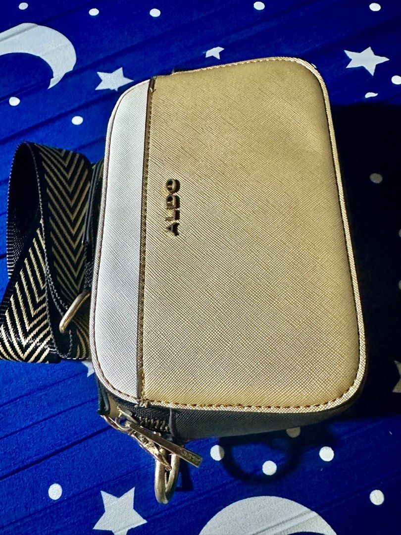 Aldo Camera bag Women s Fashion Bags Wallets Cross body Bags on Carousell