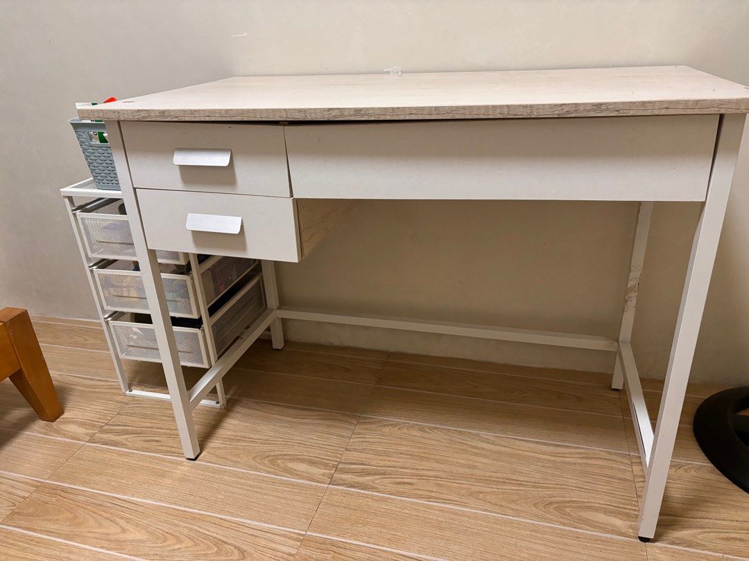 Allhome table (Category: Tables & Sets) located in Manila. Submitted by ronatayfra90457 (Listing ID 1326430794, Image 1). Description: Allhome computer table with 3 drawers 1 dent (from factory) No issue (all drawers functions well) Negotiable! .