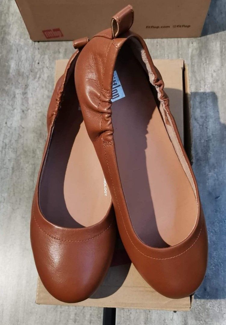 Authentic fitflop allegro ballerinas flats (Category: Flats & Sandals) located in Imus. Submitted by brandsforlessbydonna (Listing ID 1325981748, Image 2). Description: 💟3500 only | ORIGINAL💯💟 BRAND NEW💯 ✅Money back guarantee if proven fake‼️ ✅1month lay-away, PM for more details. ✅shipping via jnt, sf c/o buyer ✅Lalamove df c/o buyer. ❌No rush shipping please. 1st to pay basis, no reservation❌ ❌NO COD. NO return, NO exchange.❌ 📍Imus.