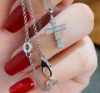 (Category: ) located in . Submitted by shopaholic-anonymous (Listing ID 1326454502, Image 1). Description: .