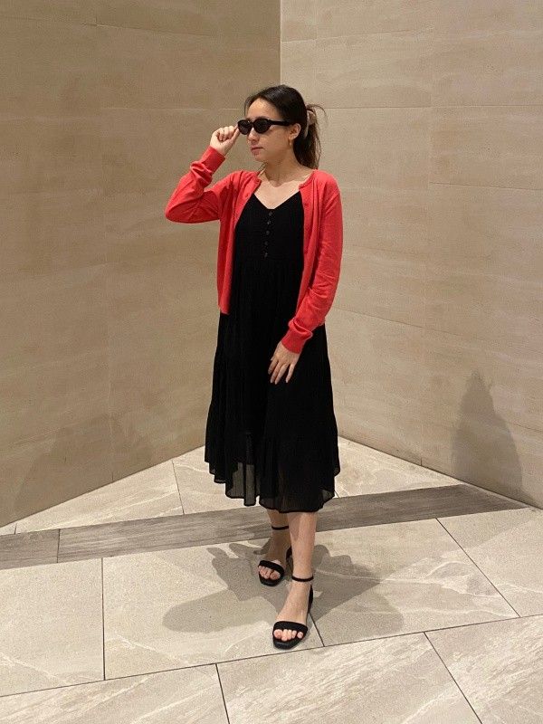uniqlo crinkle cotton dress BNWT Uniqlo Crinkle Cotton Camisole Dress in Black, Women's Fashion, Dresses  & Sets, Dresses on Carousell