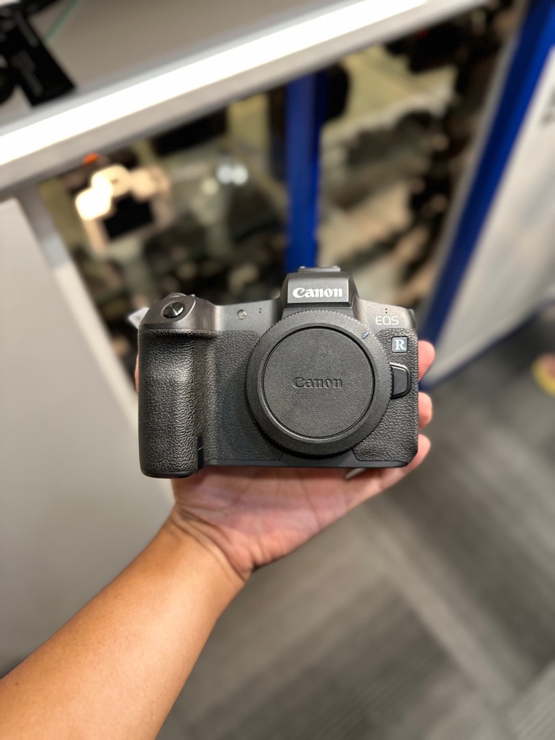 Conon R CANON EOS R BODY, Photography, Cameras on Carousell