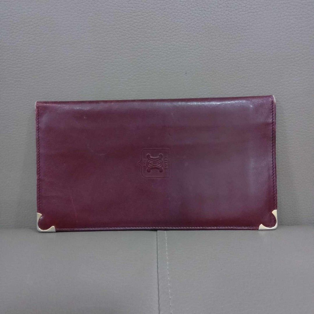 Cartier Flat Long Wallet (Category: Luxury Bags & Wallets) located in Taguig. Submitted by esa.agustin (Listing ID 1326375340, Image 1). Description: Original Cartier maroon leather flat long wallet. Made in Italy..
