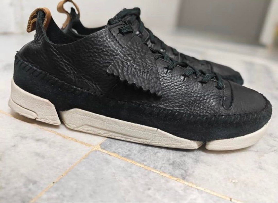 Clarks black trigenic hot sale