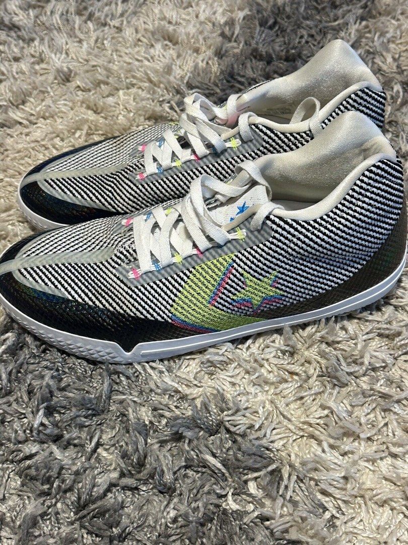 converse bb evo iridescent (Category: Sneakers) located in Makati City. Submitted by devinwang56 (Listing ID 1326461827, Image 1). Description: size 11.5.