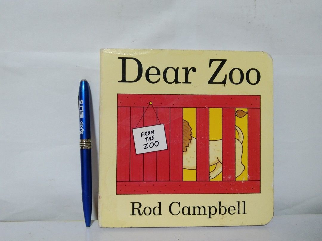 Dear Zoo by Rod Campbell (Category: Children's Books) located in Quezon City. Submitted by sky_bookstore (Listing ID 1326397277, Image 1). Description: Board Book (lift the flap book) Note: We sell pre-loved books. Some books may have minor flaws, such as shelf wear, creases and other common signs of usage. Location: Sauyo, QC.