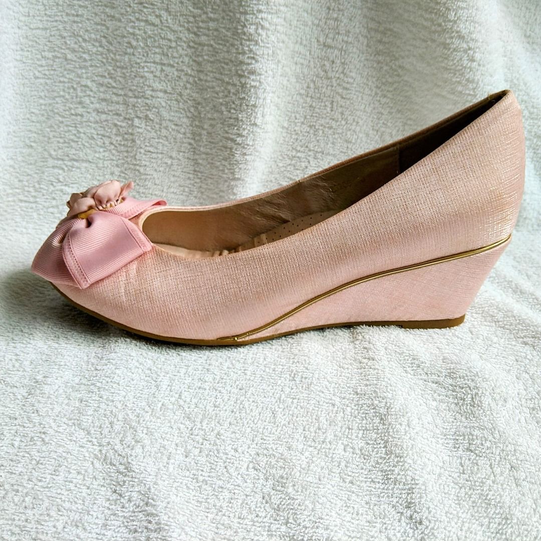 Dusty rose wedges outlet