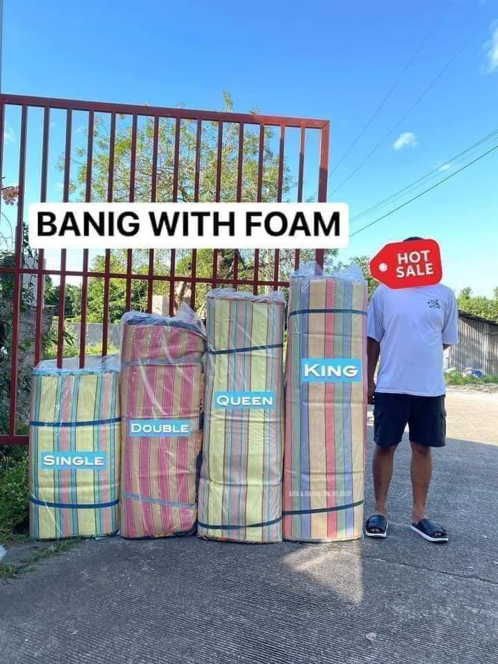 FOAM BANIG BRANDNEW ✅ (Category: Bedding & Towels) located in Quezon City. Submitted by kutiekath (Listing ID 1326458472, Image 2). Description: SINGLE - 580 DOUBLE - 780 QUEEN - 930 KING - 1050.