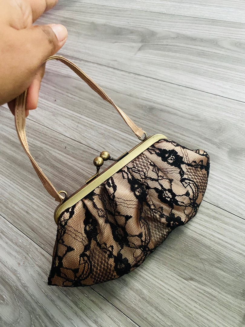 Formal pouch clearance
