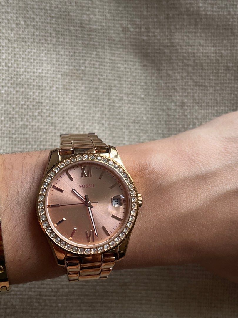 Fossil ES4318 Women s Fashion Watches Accessories Watches on Carousell