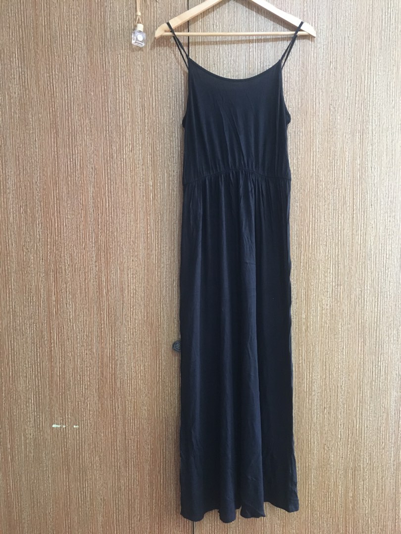 H&m black maxi dress clearance