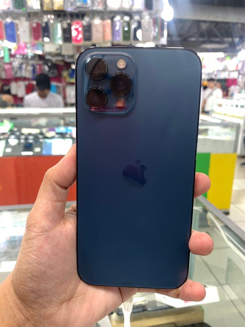 iPhone 12 Pro max (256gb) Smartlock (Category: iPhone 12 Series) located in Manila. Submitted by arzillah (Listing ID 1326468384, Image 1). Description: iPhone 12 Pro max 256gb 95% battery health Factory unlock Ntc approve Smart lock Slightly use Makinis No issue All working Open for COD/COP + SF Manila area (sameday delivery) Province area (via LBC) required DP to avoid cancellations Physical store: Greenhills Shopping Center, 2ndfloor Contact#: