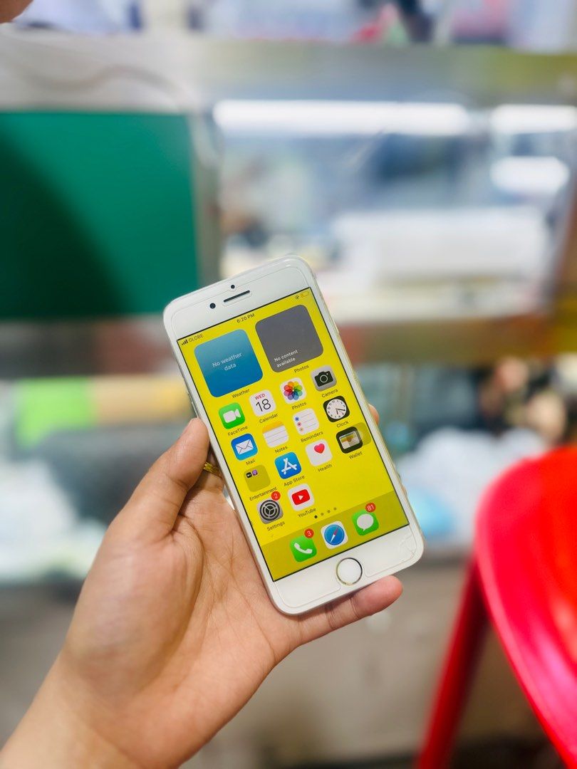 Iphone 8 64Gb openline 85BH NO ISSUE STILL ORIGINAL (Category: iPhone 8 Series) located in San Juan City. Submitted by saabangadgetshop (Listing ID 1326369240, Image 2). Description: Onhand | Pre-owned iPhone 8 64GB 85% Battery Health NTC APPROVED OPENLINE NO HIDDEN ISSUES NO HISTORY OF REPAIR 99%Smooth TEST TO SAWA RESET ALL YOU WANT NOT REFURBISHED AUTHENTIC PHONE ALL WORKING Mode of Payment : ⬇️ ▪️Cash ▪️Bank Transfer ▪️Gcash 📍Installment ava