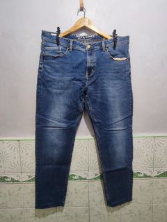 (Category: ) located in . Submitted by badthriftmnl (Listing ID 1326438388, Image 1). Description: .