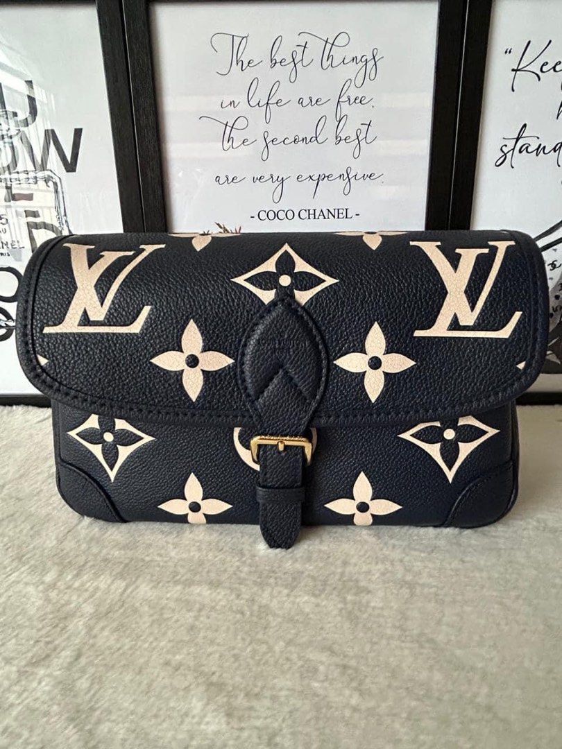 L V Diane Bicolour Bag (Category: Luxury Bags & Wallets) located in Manila. Submitted by bagislifeshop (Listing ID 1326337323, Image 2). Description: ☑️Available in Pampanga ✅Date code: Microchipped (2024) ✅Condition: Unused ✅Material: Empreinte leather ✅Color: Blue/Creme ✅Dimension: 24 X 15 X 9CM ✅Inclusion: Dustbag, 2 straps and box .