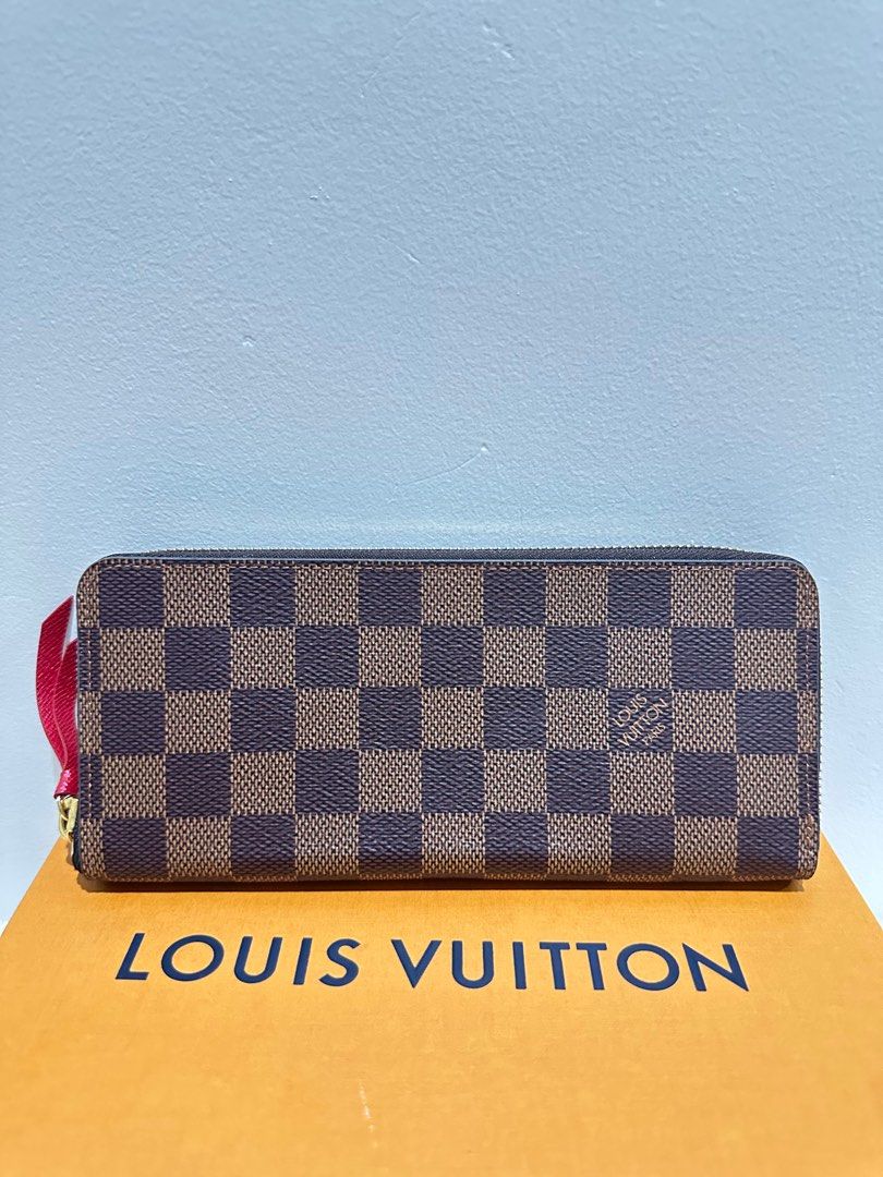 LOUIS VUITTON Clemence (Damier Ebene Canvass) (Category: Luxury Bags & Wallets) located in Iloilo. Submitted by the_pixies (Listing ID 1326015544, Image 2). Description: Clemence Wallet (Damier Ebene Canvass) 💯 Authentic Inclusion: ✅Box ✅Dustbag .