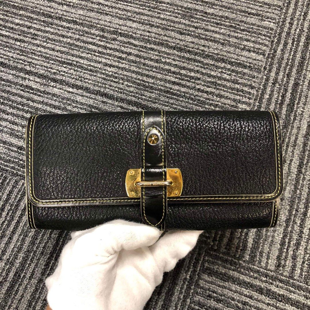 Louis Vuitton suhali wallet (Category: Luxury Bags & Wallets) located in Makati City. Submitted by markussangabriel (Listing ID 1326428337, Image 1). Description: In great condition. Meetups available in Greenfield District, Mandaluyong. .