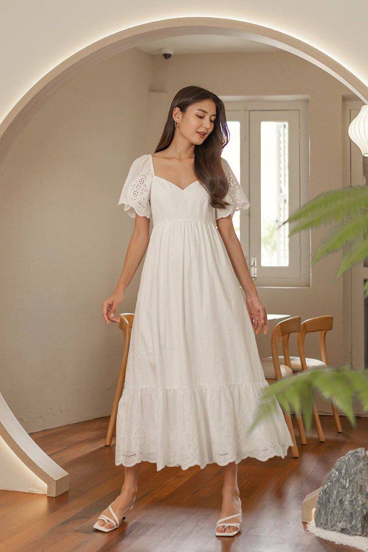 LOUISA EYELET FLUTTER SLEEVE MAXI DRESS MADEBYLOVET WHITE Women s Fashion Dresses Sets Dresses on Carousell