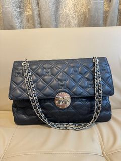 (Category: ) located in . Submitted by rainnefer15849 (Listing ID 1326485483, Image 1). Description: .