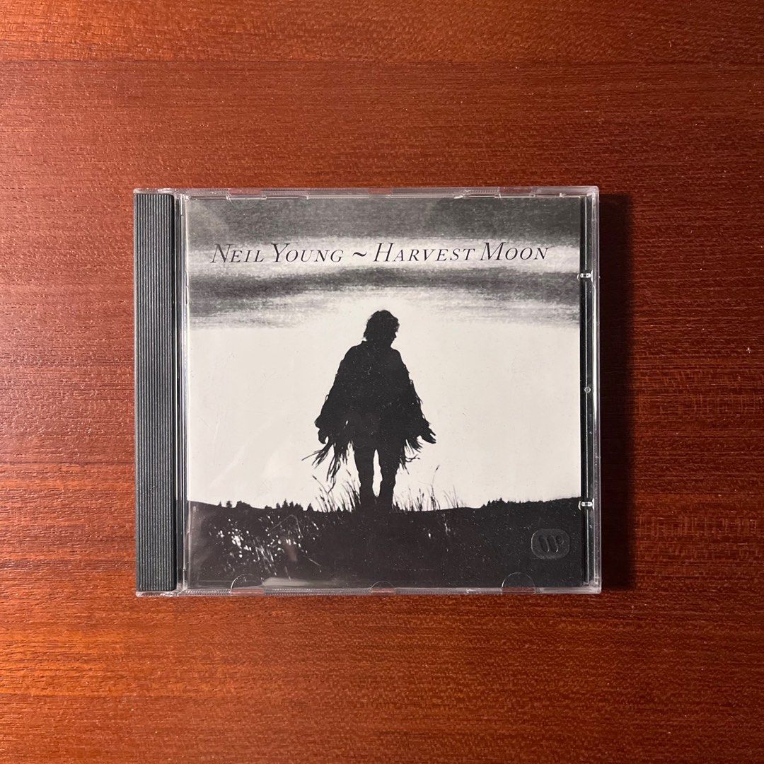 Neil Young Harvest Moon CD, Hobbies & Toys, Music & Media, CDs & DVDs ...
