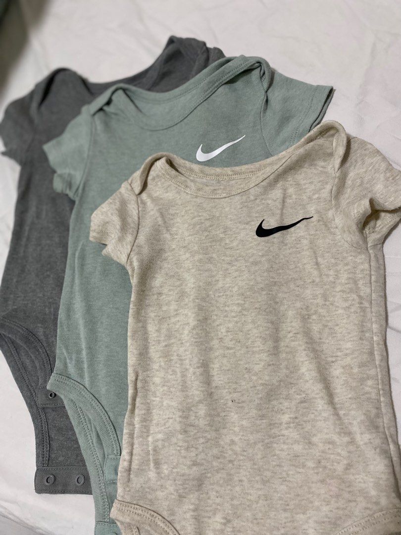 Nike onesies baby boy store