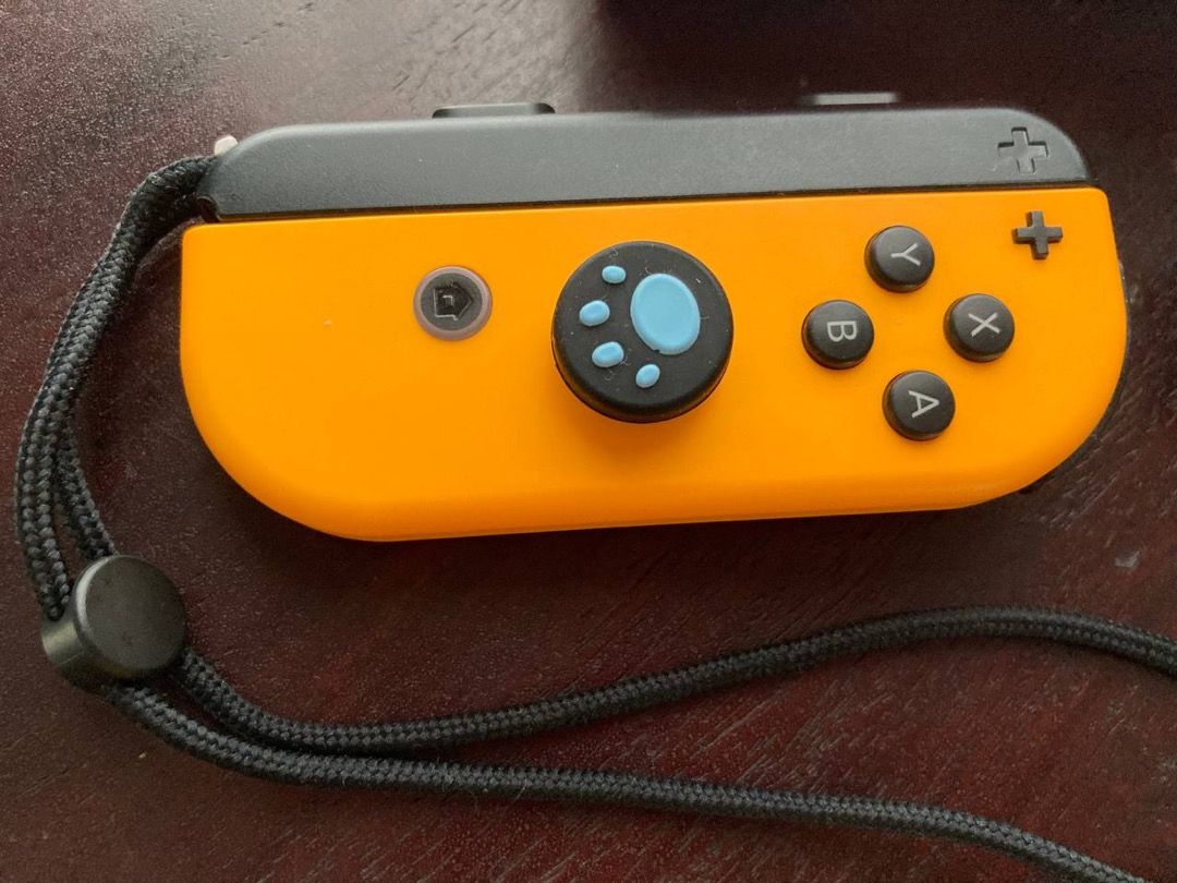 Nintendo Switch JoyCon pair with Dobe charging dock, Video Gaming