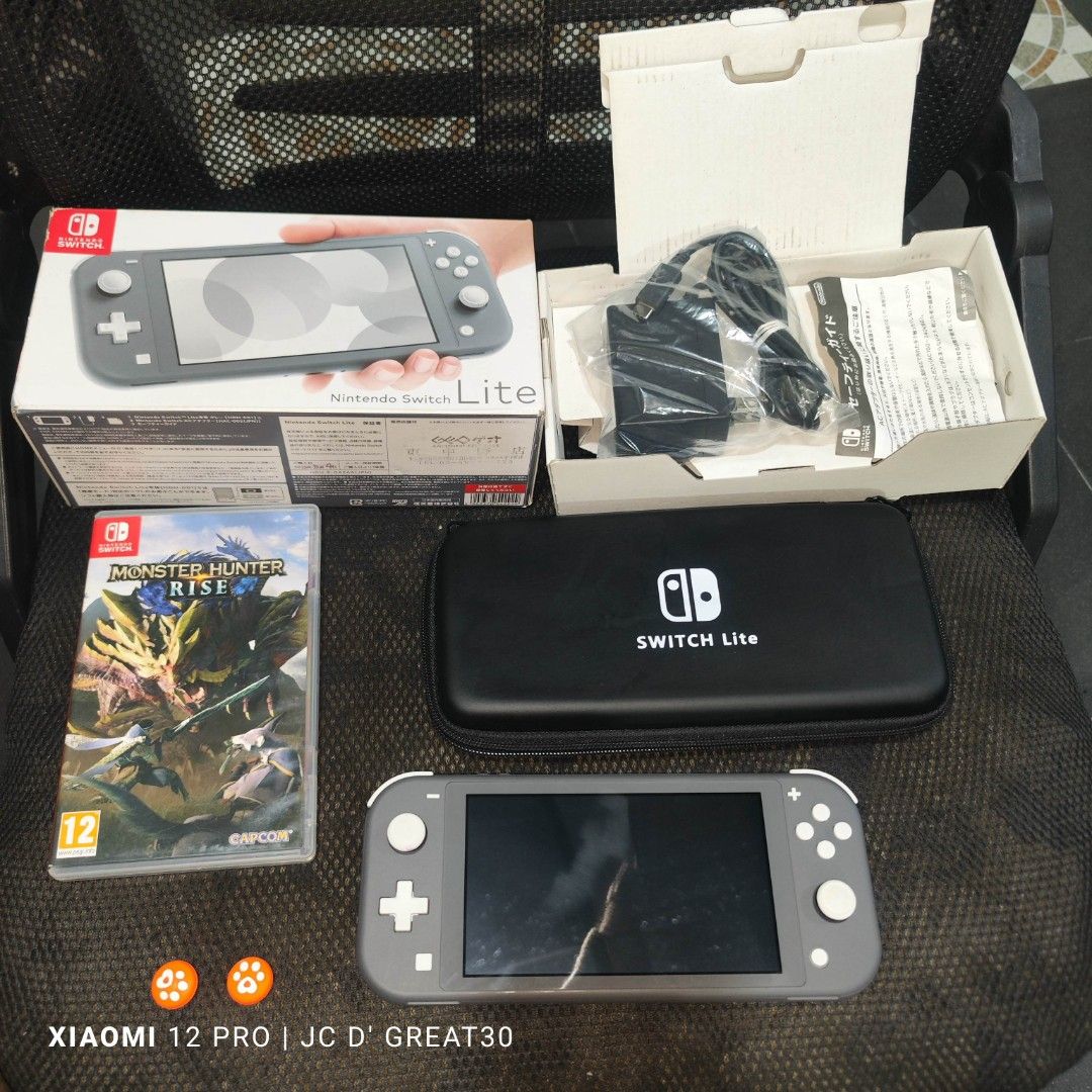 Nintendo Switch lite Gray With Monster Hunter Rise Game Complete, Video