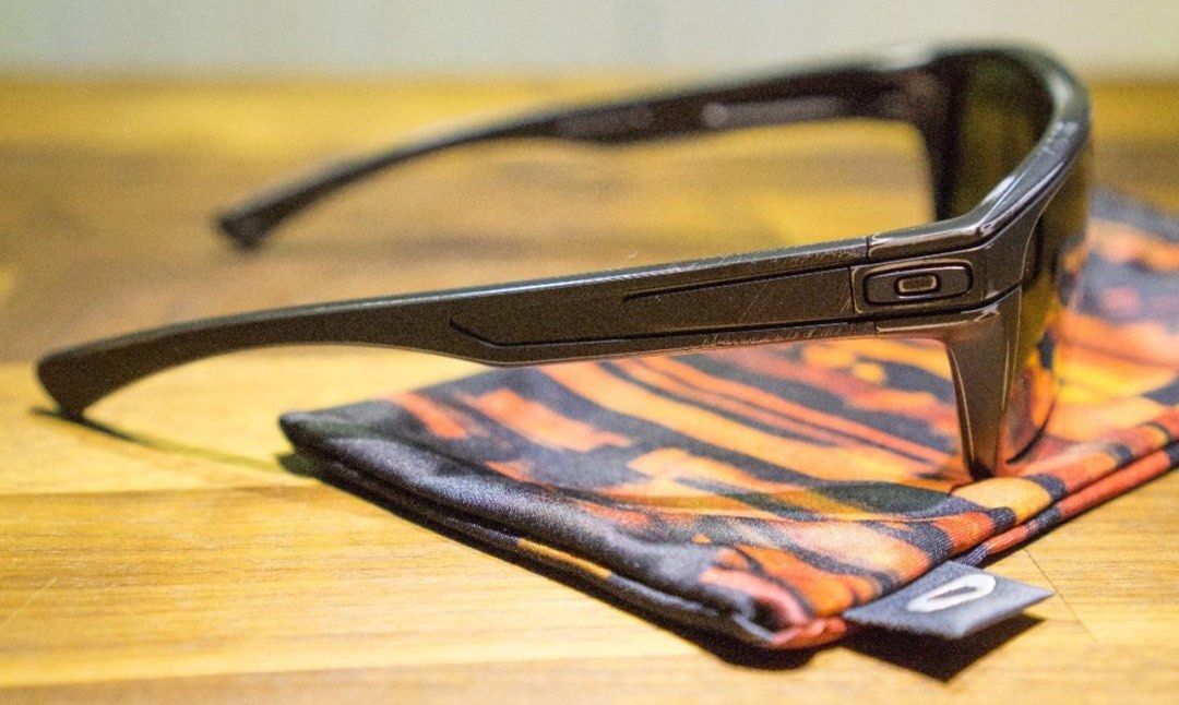 Oakley breadbox tortoise clearance
